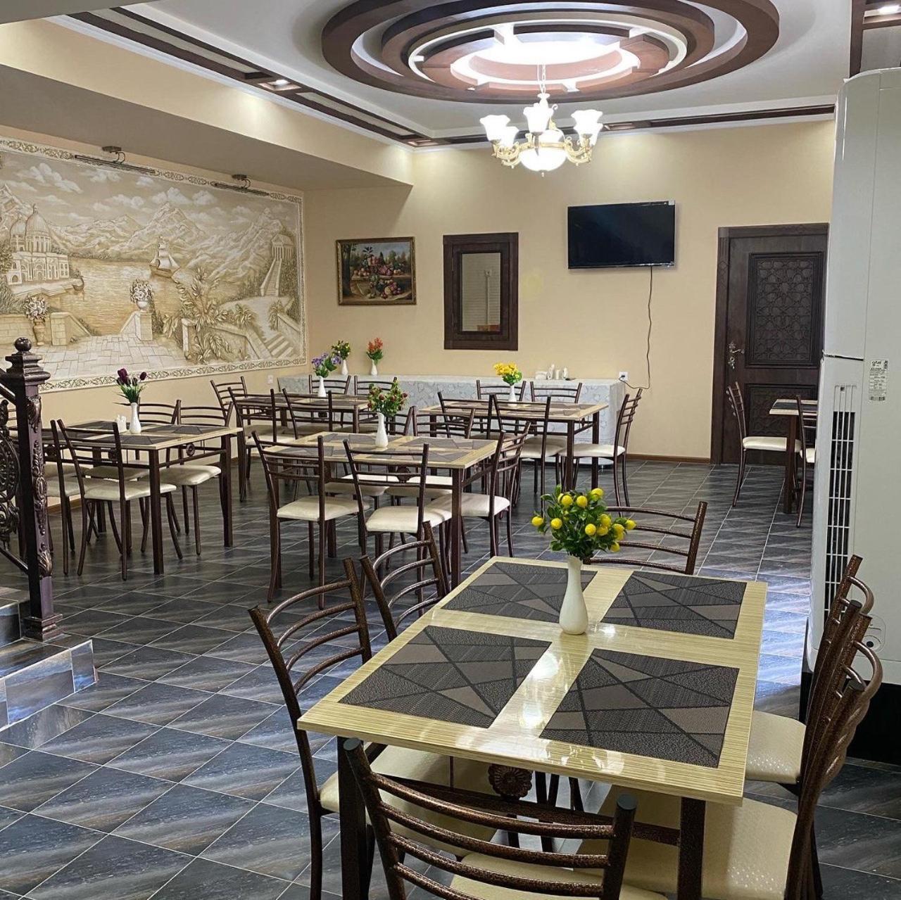 Vostok Hotel Bukhara Exterior photo